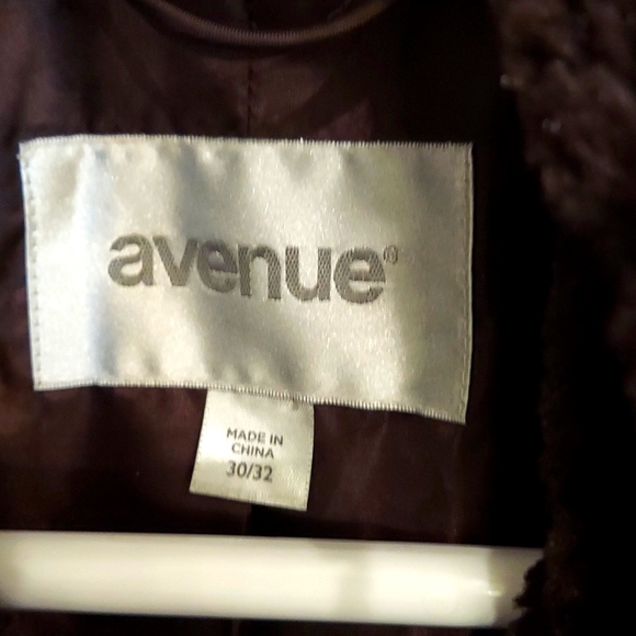 Avenue's Brown Teddybear Faux Fur Vest - Picture 4 of 5